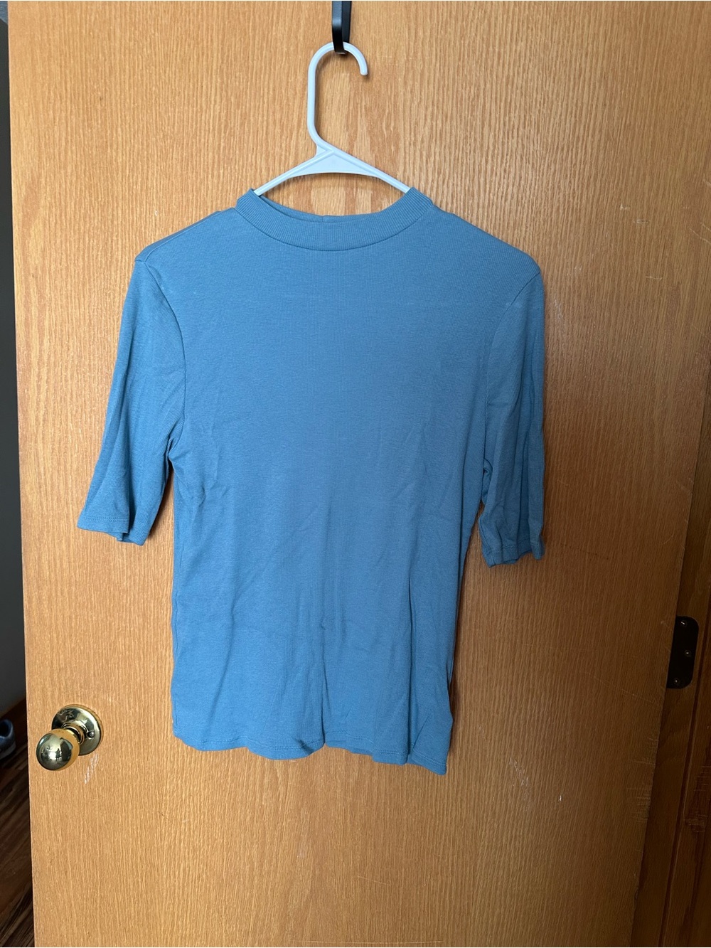 Women’s  Short-Sleeve Crewneck Shirt - Blue
